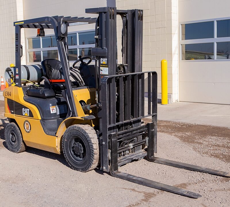 forklift rental in Canada